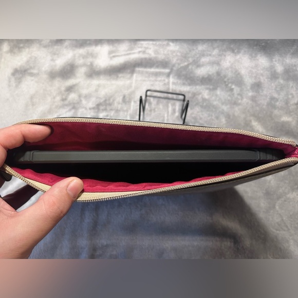 Coach Poppy Monogram iPad / Tablet Protective Sleeve - Picture 12 of 13